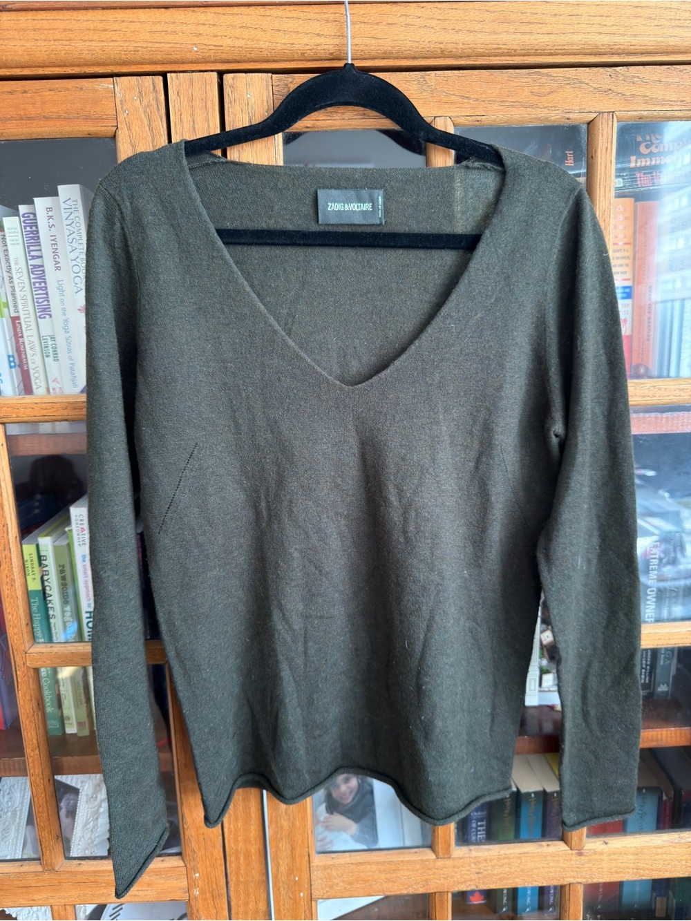 Zadig & Voltaire Cashmere/Wool Olive V-Neck Sweater with Sequin Elbows - S